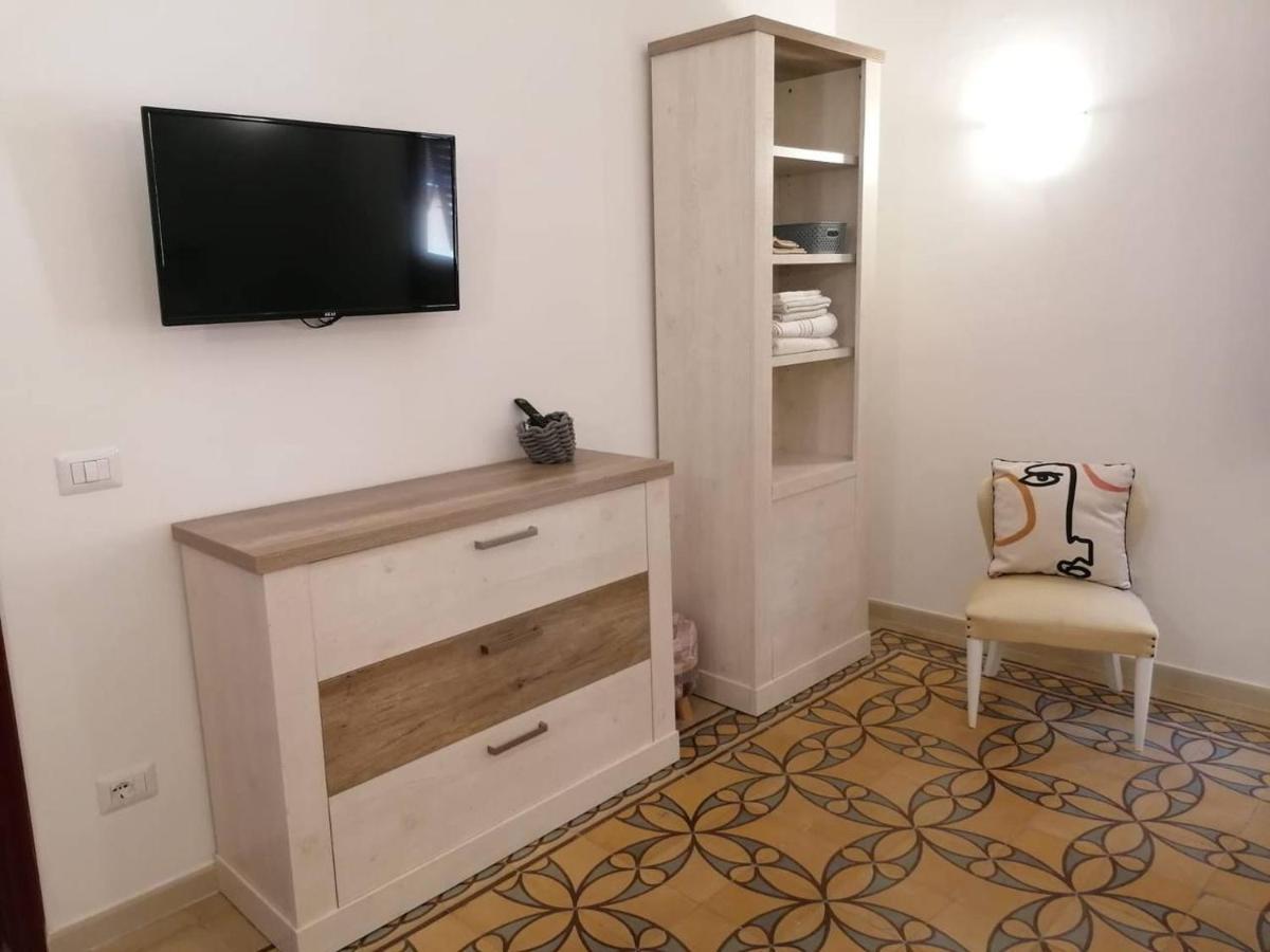 Casa Verdina, Nel Cuore Di Alghero Luaran gambar